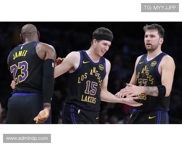 活塞终结湖人连胜 东契奇詹皇对决